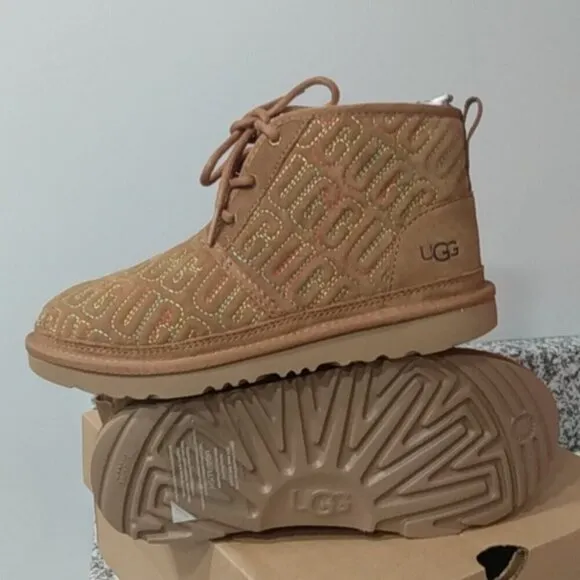 NEW UGG Kids Neumel II Graphic Stitch Chukka Boots, Chestnut