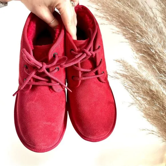 NEW UGG Suede Fur Lined Neumal Boot Lace Up Chukka Ankle Booties Samba Red 10