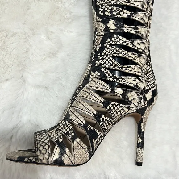 NEW VINCE CAMUTO Chandra Gladiator Snake EmbossedPeep Toe Heel Boot
