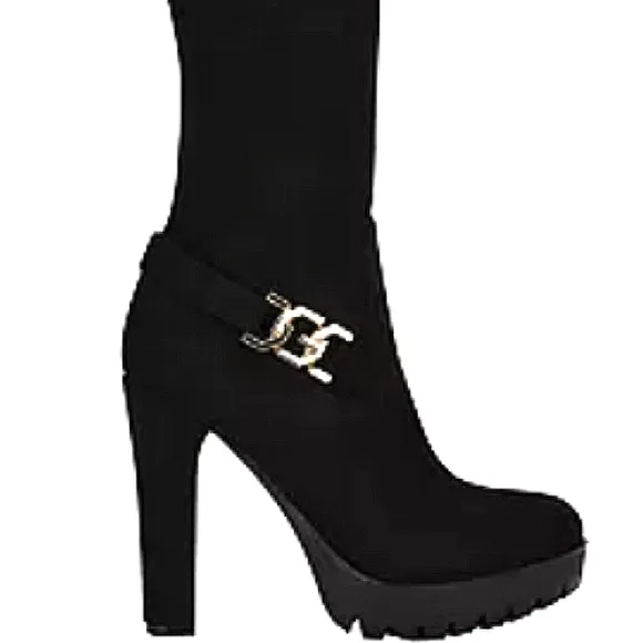New w/Box Guess Tailia Faux Leather Zip Over-The-Knee Lug Sole Dress Boots 5.5