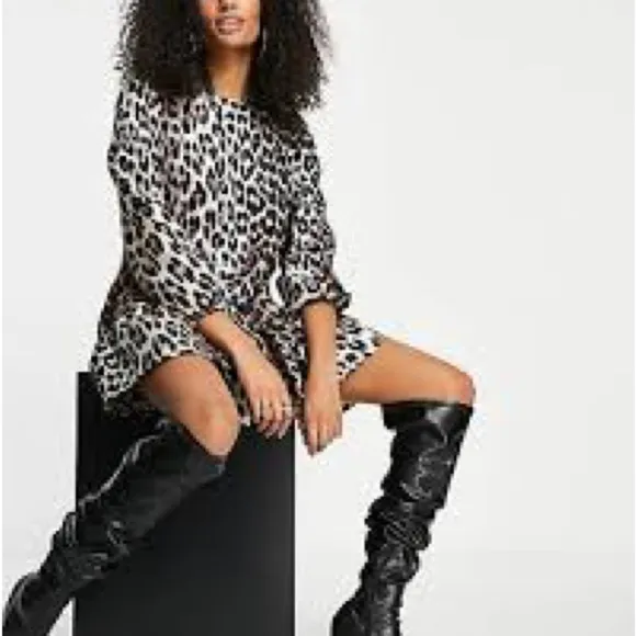 New with tags EDITED genesis leopard print mini dress 👗