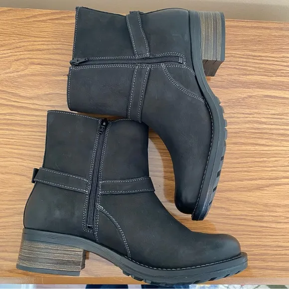 New Without Box Taos Combo Leather Engineer Boots Black Sz 41 US 10.5