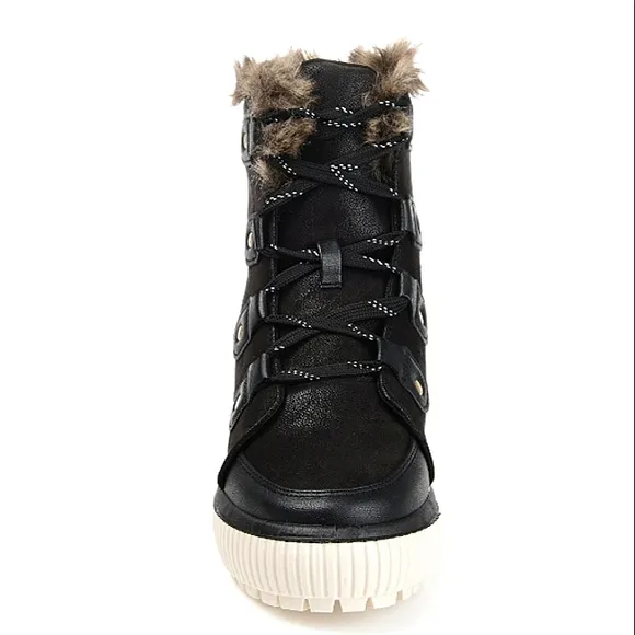 New w/o Box Journee Collection Women's Comfort-Foam Glacier Winter Boots Size 8