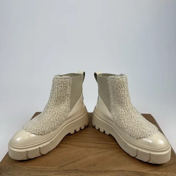 New Womens Sorel CARIBOU X Cozy Platform Chelsea Cream Ankle Boots Size 6.5 M