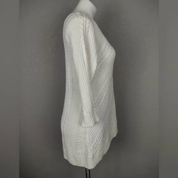 New York and Company Cream Cable Knit Sweater Size Medium