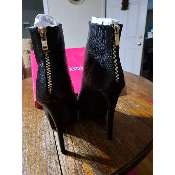 New 9 Shoe Dazzle Black Colie High Heel Stiletto Platform Bootie Ankle Boots