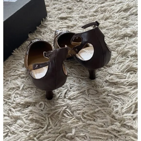 Newport News Heels Beige Tan Studded Pointy Shoes 8.5 Ankle Strap Western Brown