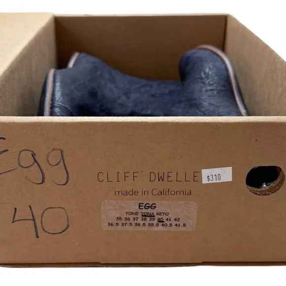 NIB CYDWOQ CLIFF DWELLER Handmade Ankle Boots Egg in Navy Size 40 / US 10