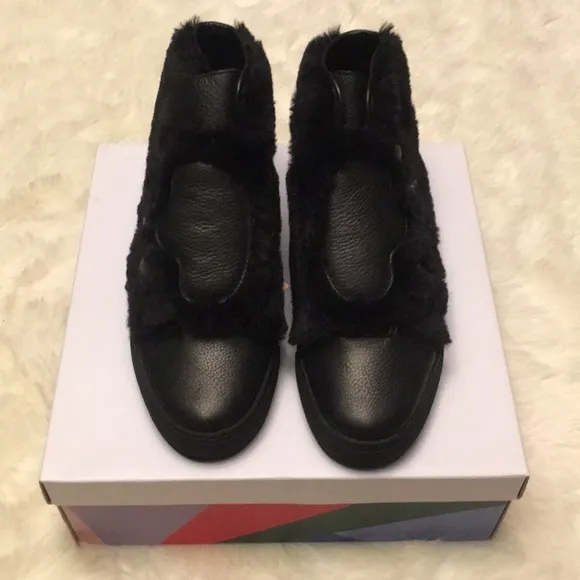 NIB Katy Perry The Honey Faux Fur Black Boots