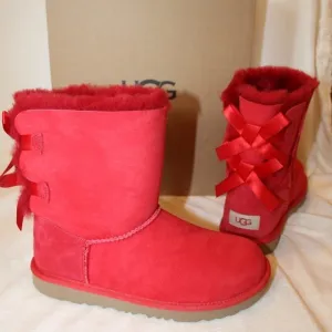 NIB UGG GIRL'S BAILEY BOW RIBBON SUEDE SHEARLING CLASSIC‎ SHORT BOOTS RED