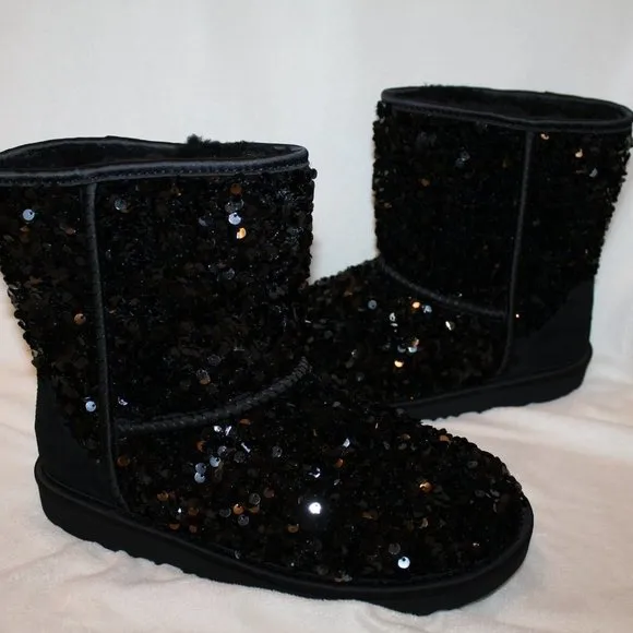 NIB UGG STELLAR SEQUIN CLASSIC SHORT SHEARLING‎ LINED BOOTS