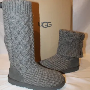 NIB UGG YOUTH 5 6 WOMEN'S 7 8‎ TALL CARDY KNIT GRAY BOOTS