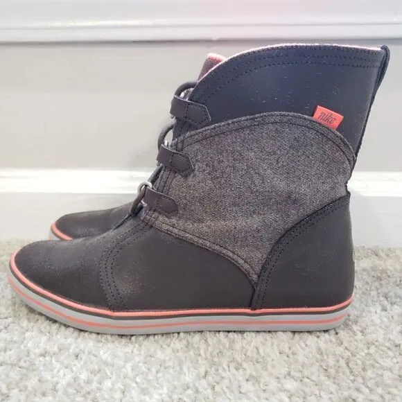 NIKE Carico Mid-calve Leather Dark Brown Cinder Boots Shoes - Womens Size 5.5