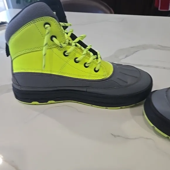 Nike High ACG Woodside 2 - youth 6 boots