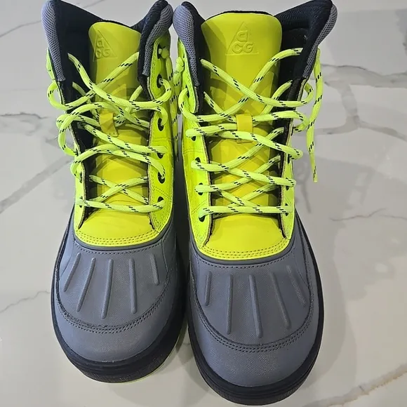 Nike High ACG Woodside 2 - youth 6 boots