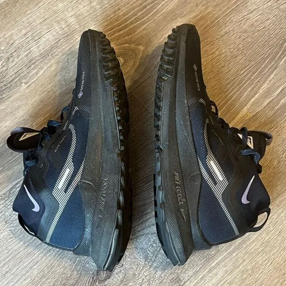 Nike Pegasus Trail 4 GTX‎ Waterproof Trail Running Shoes Blue Black Womens 9