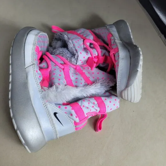 Nike Rosherun Hi Sneakerboot Girls 12 Silver Pink Comfy Faux Leather Snow Boots