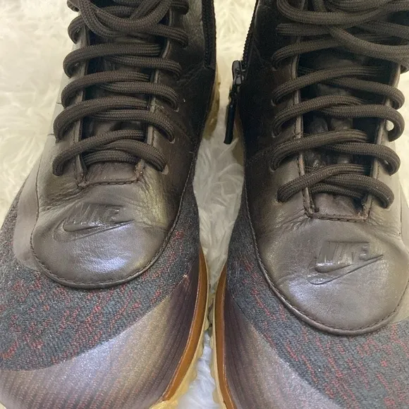 NIKE ZOOM KYNSI JACQUARD/FAUX LEATHER,WOMEN,BROWN/TAN WATERPROOF BOOTS.SIZE-7.5