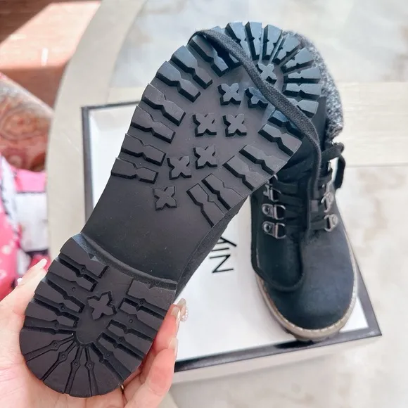 Nine West Gohike Lace-Up Ankle Boots - NWB