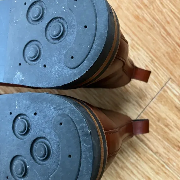Nisolo All-weather leather Chelsea Boot (Mens 11)