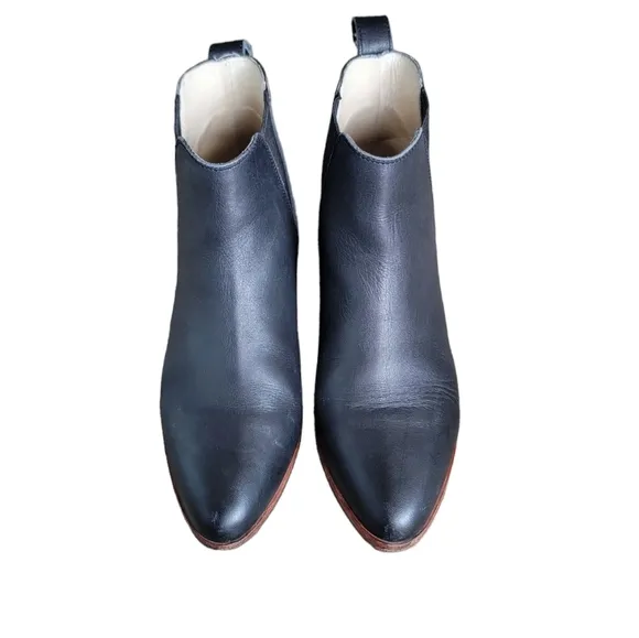 NISOLO CHELSEA BOOT black leather short bootie luxury designer minimalist Size 6
