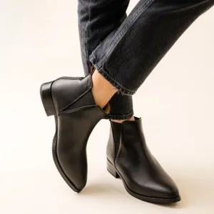 Nisolo Eva Everyday Chelsea boots black sz 7
