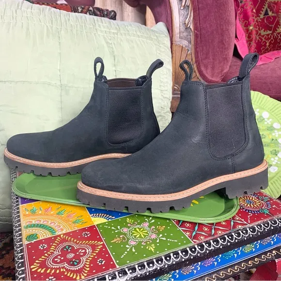 Nisolo Go To Lug Chelsea Boot