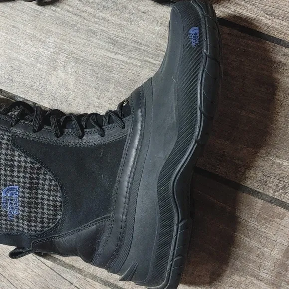 North Face Lace Up Combat/Moto Boots Size 9