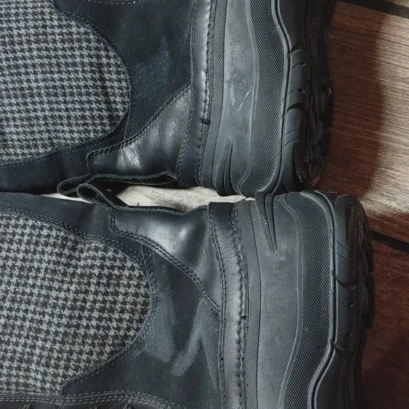North Face Lace Up Combat/Moto Boots Size 9