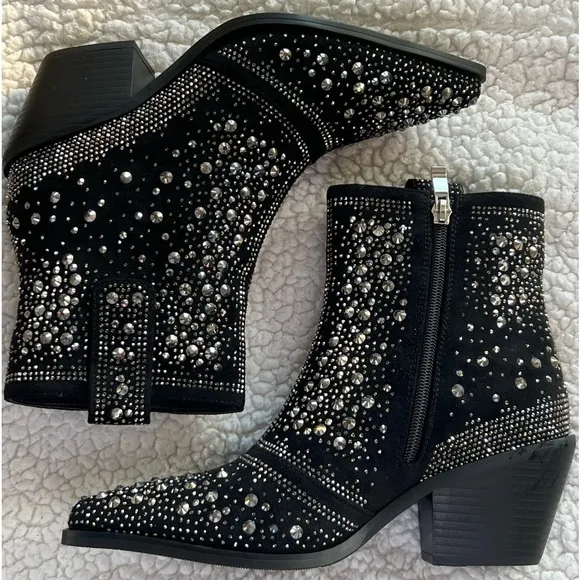 NWB Black Rhinestone Crystal Studded Cowboy Bling Ankle Boots by ISNOM Sz: 6