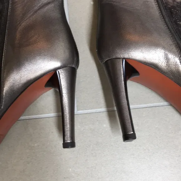 NWB  Donald Pliner short boots 8 Pewter fur animal print booties