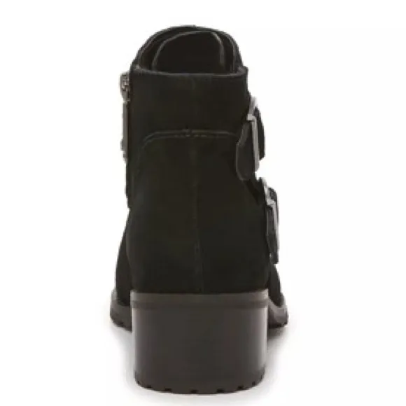 NWOB $160 WATERPROOF Blondo Sway Bootie - Black Suede