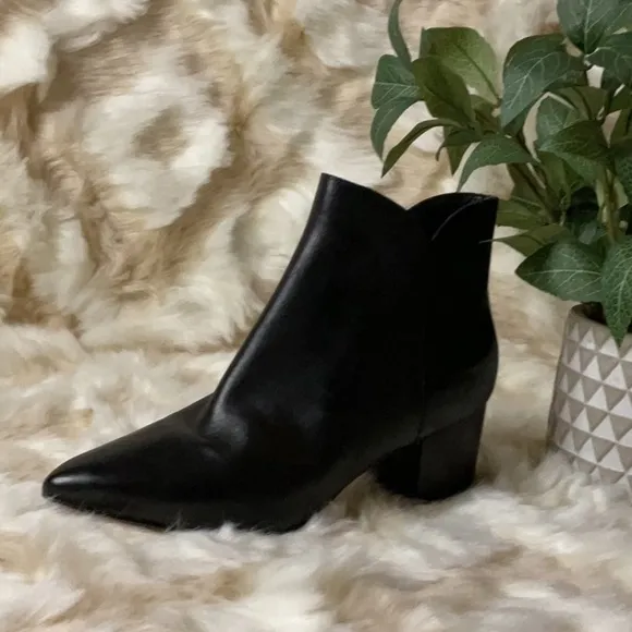 NWOB - Cole Haan Elyse Black Leather Boots