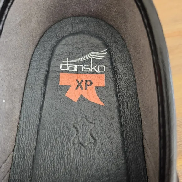 NWOB DANSKO XP 2.0 Womens Professional Waterproof Black Leather Shoes Clogsno