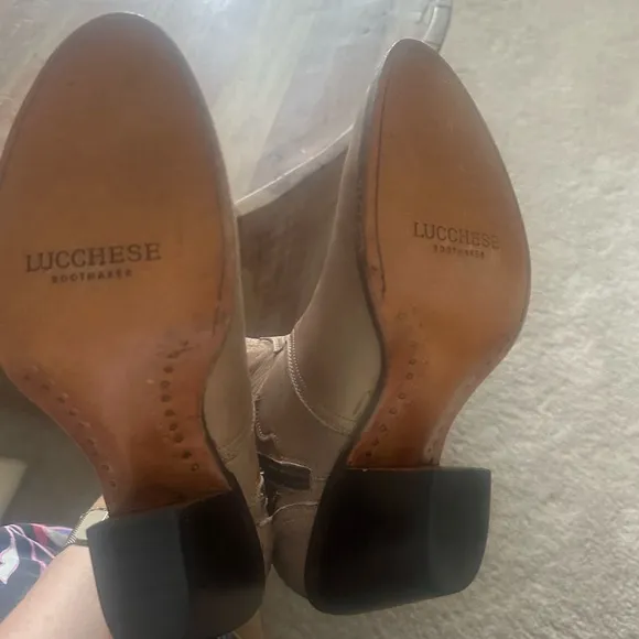 NWOB Lucchese Tan Western Ankle Karla Booties, NWOB. Size 8.5