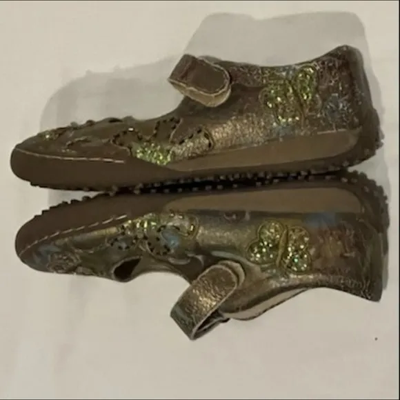 NWOB Primigi Sequined Mary Jane Shoes, sz 34 (2 US)