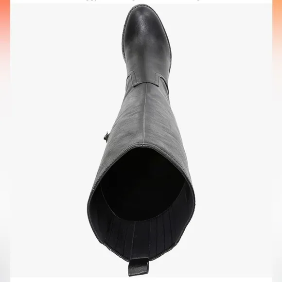 NWOB Zodiac Women’s Iggy Tall Wedge Knee High Boots - Black Size 8.5