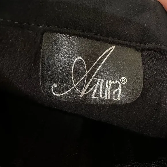 NWOT Azura Women’s boots size 9.5 (40)
