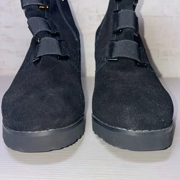 NWOT Blondo Reilly Waterproof Black Suede Leather Block Heel Lug Sole Boot Shoes