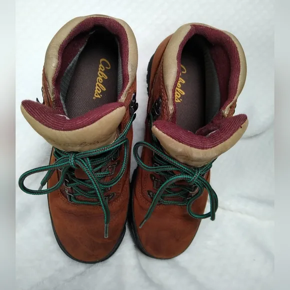 NWOT Cabela's Women's Brown Gore-tex Leather Uppers Hiking / Work Boots 8M