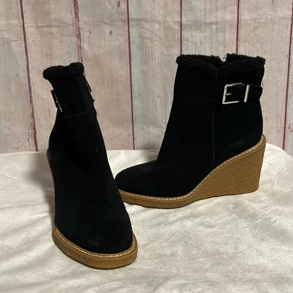 NWOT Franco Sarto Ulayna Suede Faux Fur Wedge Boots