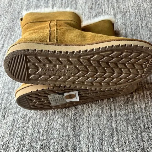 NWOT Koolaburra by UGG Tan Brown Sherpa Booties Boots Womens Size 8 Cozy Winter