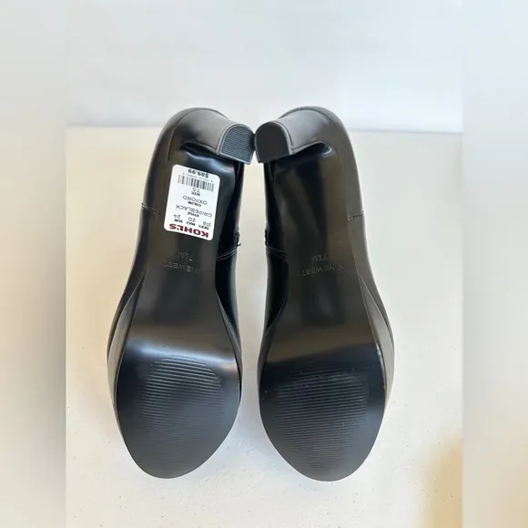 NWOT. Nine West Gripe Women's High Heel Ankle Boots Size 7.5M