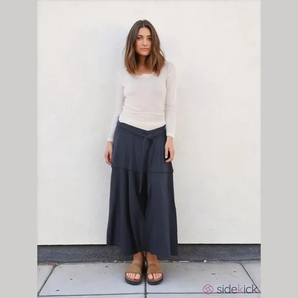 NWOT POL Navy Blue Tie-Waist Maxi Skirt – 100% Cotton