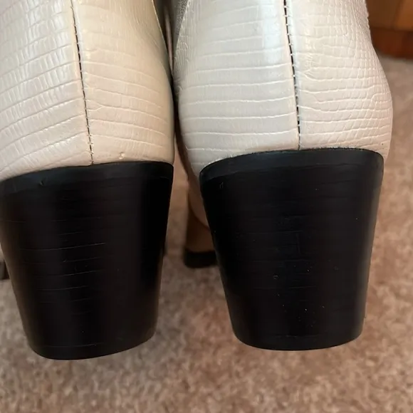 NWOT ShuShop Zizi Western Boots