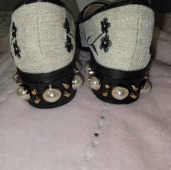 Nwot Vinweiyiman Rare Design Shoes Beaded Heels 816-6 38