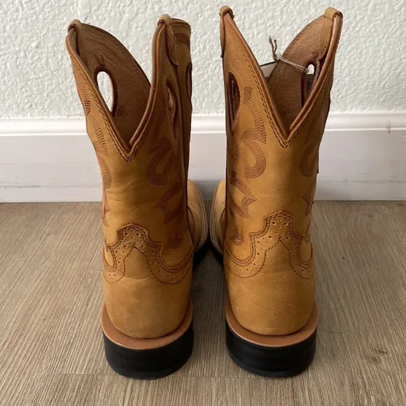 NWT $300 Twisted X Ladies 9&quot; Ruff Stock Honey &amp; Honey Boots WRS0037