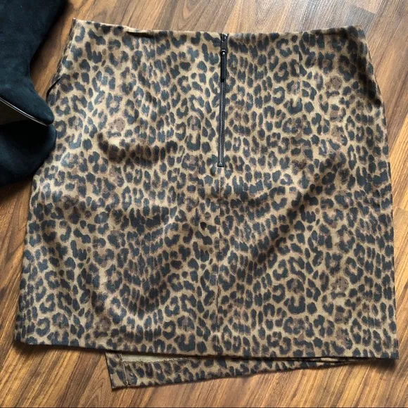 NWT Ann Taylor skirt Size 14T