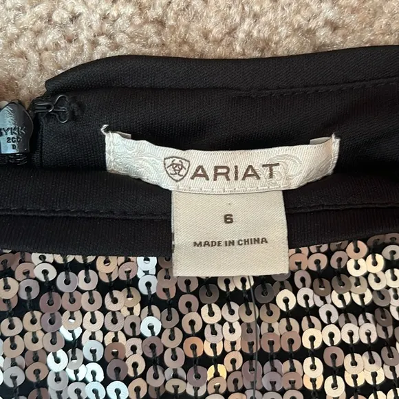 NWT Ariat Glisten Ombré Sequin Maxi Skirt
