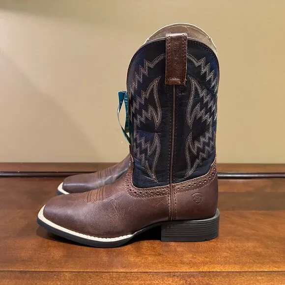 NWT Ariat - Kid's Tycoon Western Boots in Brazen Brown / Arizona Sky (Size 2)